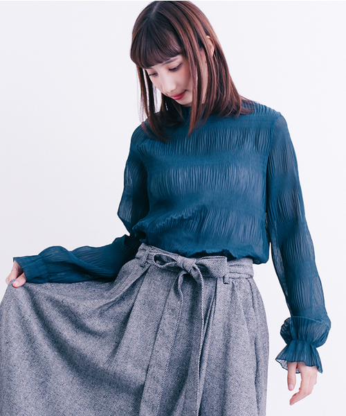 MERLOT(メルロー)の「シフォンプリーツフリル襟ブラウス1308(シャツ/ブラウス・レディース・ホワイト/ブラック/パープル/グリーン/ラベンダー/ライトグリーン・FREE)」の3枚目の写真