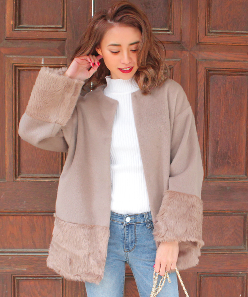 CHILLE（チル）の「裾袖フェイクファーコート（その他アウター）」 - WEAR