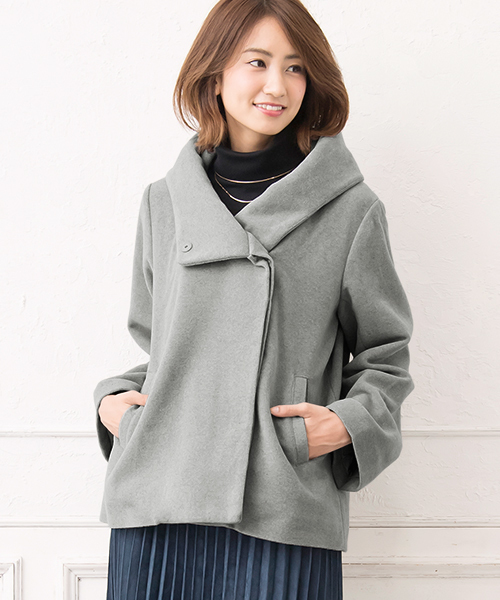 Pierrot（ピエロ）の「ウールタッチ フードショートコート（ダウンジャケット/コート・レディース・ブラック/杢グレー/ネイビー/キャメル/ブラウン系その他/チャコールグレー・M/L）」の4枚目の写真