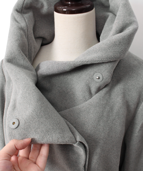 Pierrot（ピエロ）の「ウールタッチ フードショートコート（ダウンジャケット/コート・レディース・ブラック/杢グレー/ネイビー/キャメル/ブラウン系その他/チャコールグレー・M/L）」の22枚目の写真