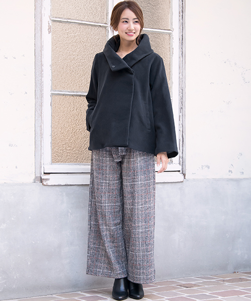 Pierrot（ピエロ）の「ウールタッチ フードショートコート（ダウンジャケット/コート・レディース・ブラック/杢グレー/ネイビー/キャメル/ブラウン系その他/チャコールグレー・M/L）」の14枚目の写真