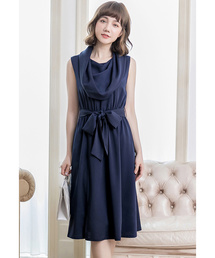 Retica mew（レティカミュウ）の「パーティードレス スカーフ風 襟デザイン ウエストリボン ノースリーブ ミニ ワンピース 結婚式 低身長 20代 30代 大きいサイズ お呼ばれ（ドレス）」