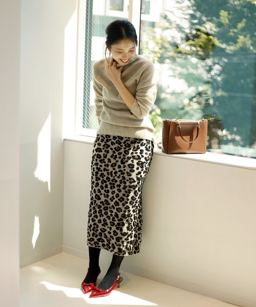 LE TALON（ルタロン）の「4cmポインテッドリボンバックベルトパンプス◆（パンプス・レディース・ブラック/ブラウン/レッド・22cm/22.5cm/23cm/23.5cm/24cm/24.5cm/25cm）」の8枚目の写真