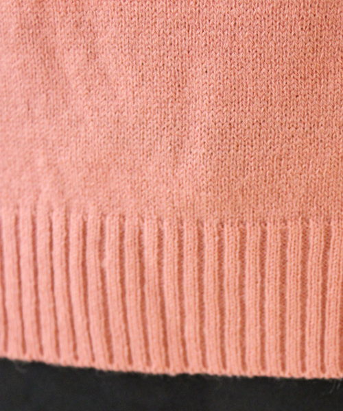 mystic(ミスティック)の「肩レースプルオーバー(ニット/セーター・レディース・アイボリー/ブラック/グレー/ブルー/ネイビー/ピンク・フリ-)」の11枚目の写真