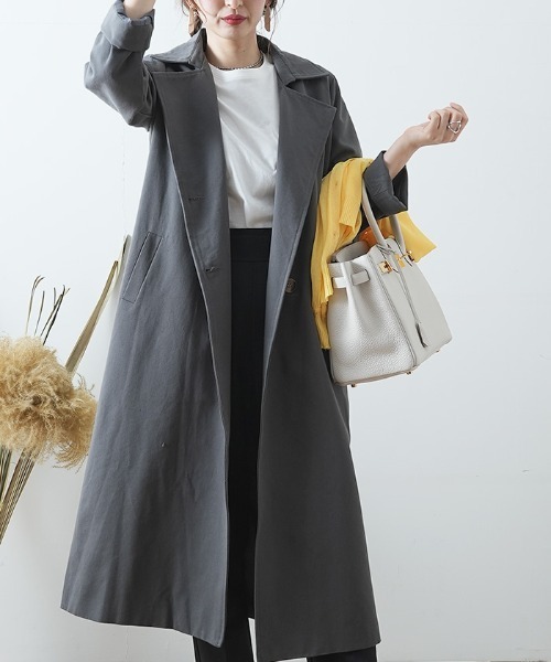 Futier land(フューティアランド)の「超ロング丈ベーシック・スプリングコート(トレンチコート・レディース・ベージュ/ネイビー/カーキ/ライトイエロー/ブラウン系その他/チャコールグレー・MEDIUM/LARGE)」の2枚目の写真