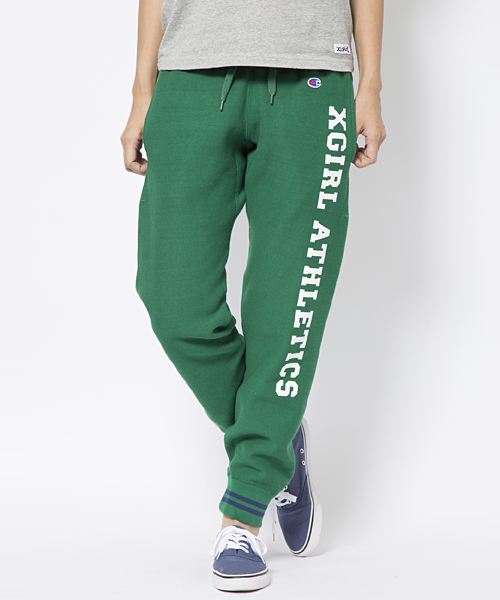 Champion（チャンピオン）の「X-girl x CHAMPION REVERSE WEAVE(R) PANTS（その他パンツ・レディース・アッシュ/グリーン/ネイビー・1/2）」の2枚目の写真