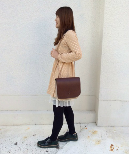 CAMPER(カンペール)の「UPPER ナナメ掛けショルダーS(ショルダーバッグ・レディース・チョコ・FREE)」の9枚目の写真