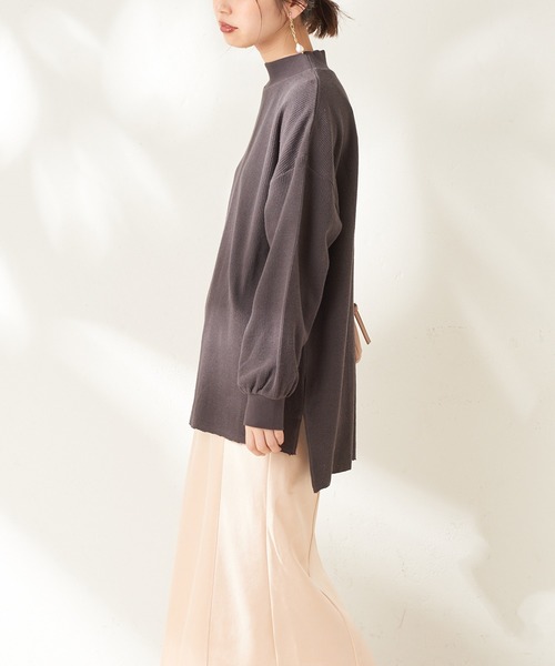 natural couture（ナチュラルクチュール）の「ニットみたいな厚手テレコモックネック（スウェット・レディース・アイボリー/スミクロ/ベージュ/ミント・FREE）」の5枚目の写真