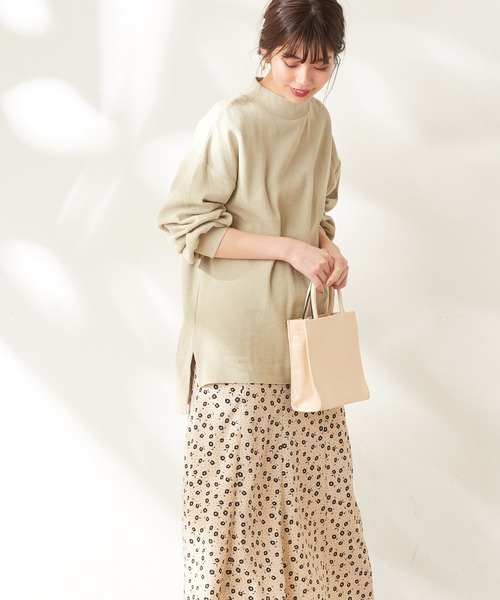 natural couture（ナチュラルクチュール）の「ニットみたいな厚手テレコモックネック（スウェット・レディース・アイボリー/スミクロ/ベージュ/ミント・FREE）」の21枚目の写真