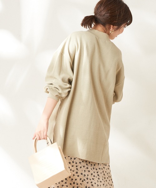 natural couture（ナチュラルクチュール）の「ニットみたいな厚手テレコモックネック（スウェット・レディース・アイボリー/スミクロ/ベージュ/ミント・FREE）」の15枚目の写真