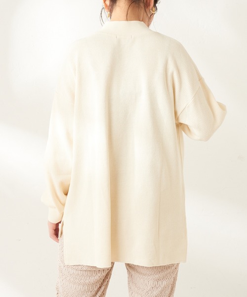 natural couture（ナチュラルクチュール）の「ニットみたいな厚手テレコモックネック（スウェット・レディース・アイボリー/スミクロ/ベージュ/ミント・FREE）」の6枚目の写真