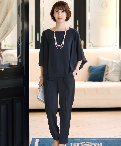 PourVous(プールヴー)の「七分袖&ミニ丈 ワンピースドレスネックレス付き 結婚式 フォーマル オケージョンドレス お呼ばれ 二次会 成人式 (パンツドレス・レディース・グレイッシュベージュ/ベージュ/ネイビー・L/M)」の8枚目の写真