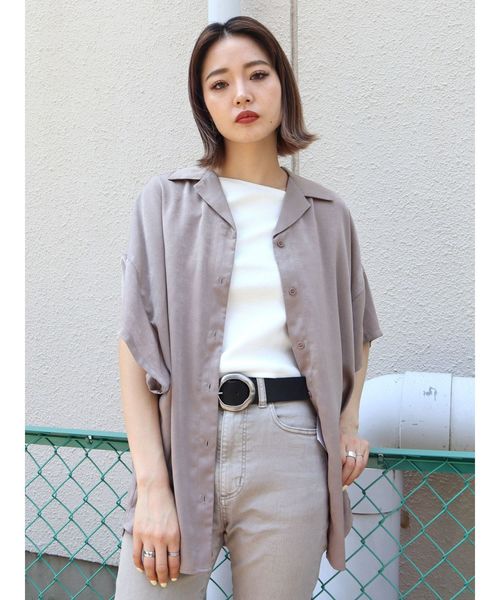 EMODA（エモダ）の「グロスバルキーボックスシャツ（シャツ/ブラウス・レディース・ブラック/ベージュ・FREE）」の11枚目の写真