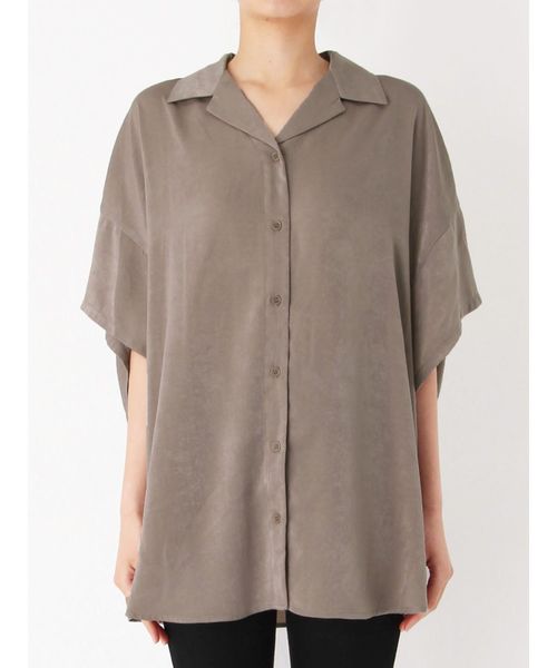 EMODA（エモダ）の「グロスバルキーボックスシャツ（シャツ/ブラウス・レディース・ブラック/ベージュ・FREE）」の19枚目の写真