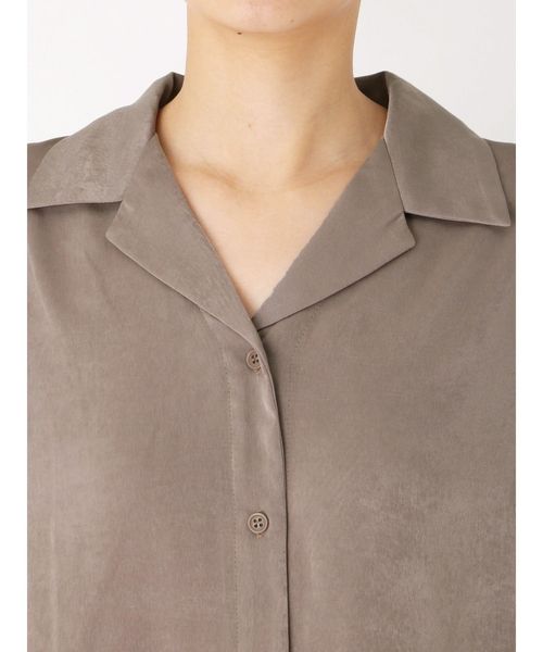 EMODA（エモダ）の「グロスバルキーボックスシャツ（シャツ/ブラウス・レディース・ブラック/ベージュ・FREE）」の13枚目の写真