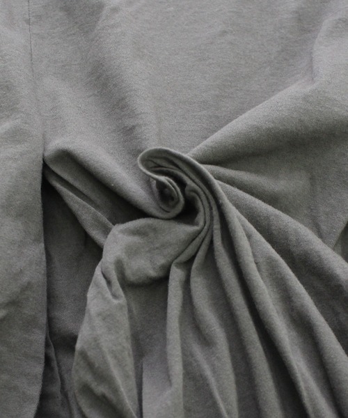 RNA-N（アールエヌエーエヌ）の「M1435 タックフレンチスリーブワンピース（ワンピース・レディース・オフホワイト/ダークグレー/マスタード・MEDIUM）」の12枚目の写真