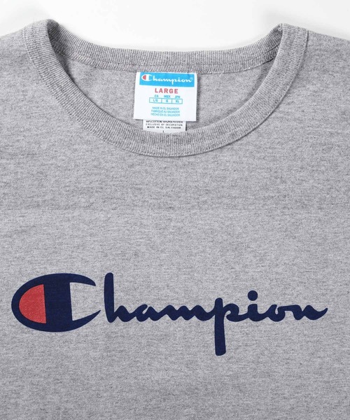 Champion(チャンピオン)の「Champion チャンピオン スクリプト ロゴ オーバーサイズ 半袖 クルーネック Tシャツ(Tシャツ/カットソー・メンズ・ブラック/グレー/ホワイト/レッド・SMALL/MEDIUM/LARGE/X-LARGE)」の6枚目の写真