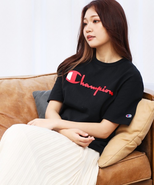 Champion(チャンピオン)の「Champion チャンピオン スクリプト ロゴ オーバーサイズ 半袖 クルーネック Tシャツ(Tシャツ/カットソー・メンズ・ブラック/グレー/ホワイト/レッド・SMALL/MEDIUM/LARGE/X-LARGE)」の15枚目の写真
