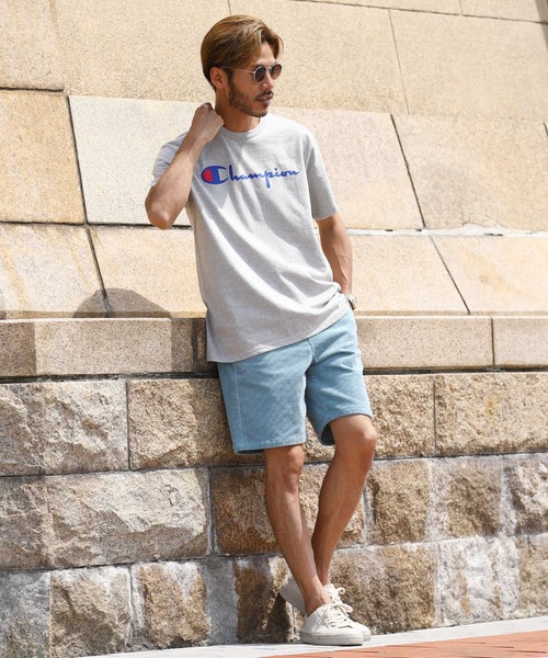 Champion(チャンピオン)の「Champion チャンピオン スクリプト ロゴ オーバーサイズ 半袖 クルーネック Tシャツ(Tシャツ/カットソー・メンズ・ブラック/グレー/ホワイト/レッド・SMALL/MEDIUM/LARGE/X-LARGE)」の18枚目の写真