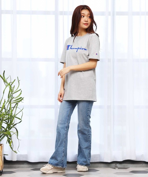 Champion(チャンピオン)の「Champion チャンピオン スクリプト ロゴ オーバーサイズ 半袖 クルーネック Tシャツ(Tシャツ/カットソー・メンズ・ブラック/グレー/ホワイト/レッド・SMALL/MEDIUM/LARGE/X-LARGE)」の20枚目の写真