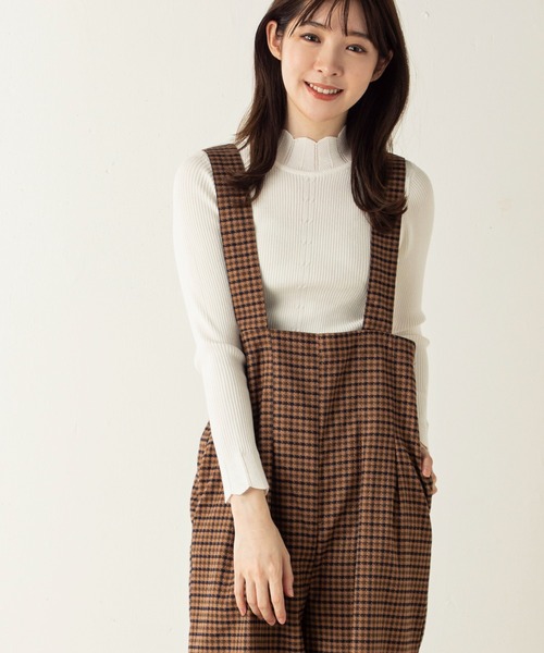 MILLION CARATS（ミリオンカラッツ）の「【Re Basic】リブハイネックニット（ニット/セーター・レディース・オフホワイト/ブラック/ピンク/ベージュ/ブラウン/イエロー/レッド/グレー・FREE）」の2枚目の写真