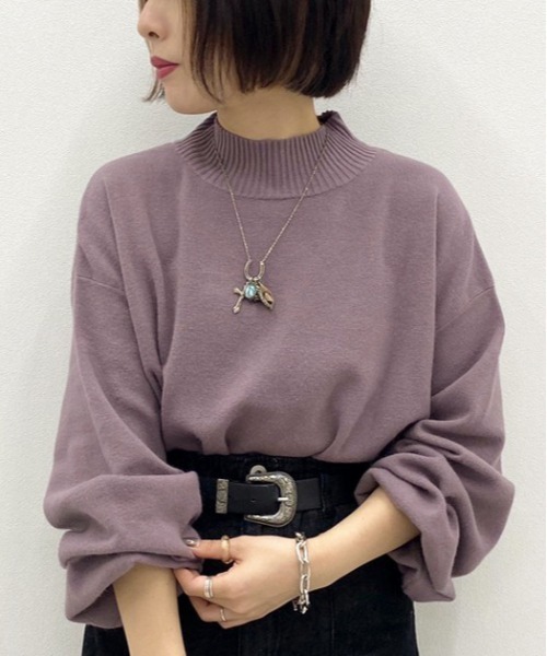 apres jour mignon(アプレジュールミニョン)の「モックネック袖ボリュームニット【ZOZOTOWN限定アイテム】(ニット/セーター・レディース・ブラック/アイボリー/ダークブラウン/パープル/モカ/ブルー系その他・X-LARGE/フリー)」の6枚目の写真