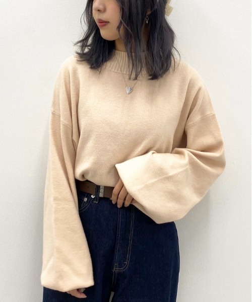 apres jour mignon(アプレジュールミニョン)の「モックネック袖ボリュームニット【ZOZOTOWN限定アイテム】(ニット/セーター・レディース・ブラック/アイボリー/ダークブラウン/パープル/モカ/ブルー系その他・X-LARGE/フリー)」の8枚目の写真