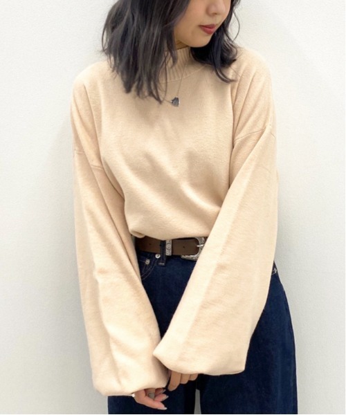 apres jour mignon(アプレジュールミニョン)の「モックネック袖ボリュームニット【ZOZOTOWN限定アイテム】(ニット/セーター・レディース・ブラック/アイボリー/ダークブラウン/パープル/モカ/ブルー系その他・X-LARGE/フリー)」の9枚目の写真