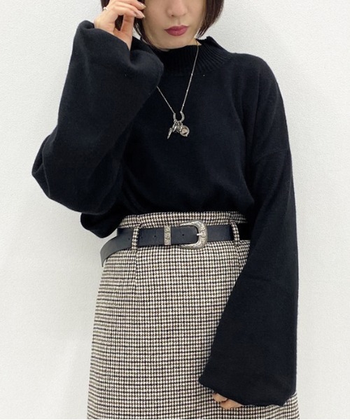 apres jour mignon(アプレジュールミニョン)の「モックネック袖ボリュームニット【ZOZOTOWN限定アイテム】(ニット/セーター・レディース・ブラック/アイボリー/ダークブラウン/パープル/モカ/ブルー系その他・X-LARGE/フリー)」の13枚目の写真