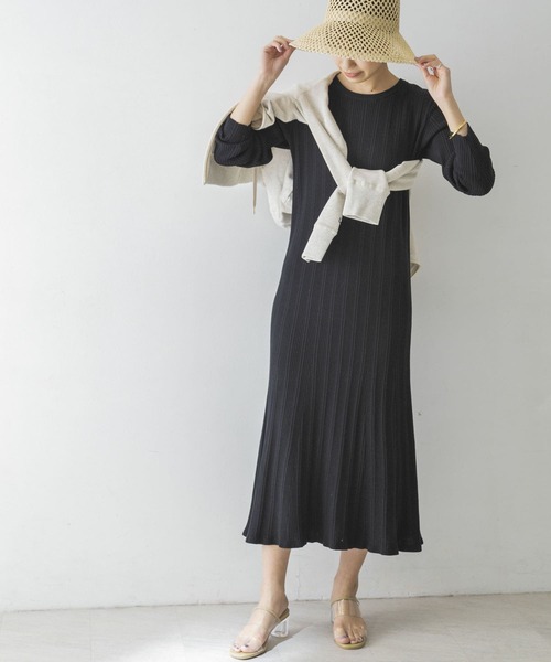 URBAN RESEARCH（アーバンリサーチ）の「ランダムリブニットワンピース