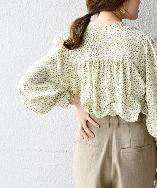SHIPS(シップス)の「〈手洗い可能〉カッセンプリント2WAYタックブラウス◇(シャツ/ブラウス・レディース・イエロー/ブルー・ONE SIZE)」の13枚目の写真