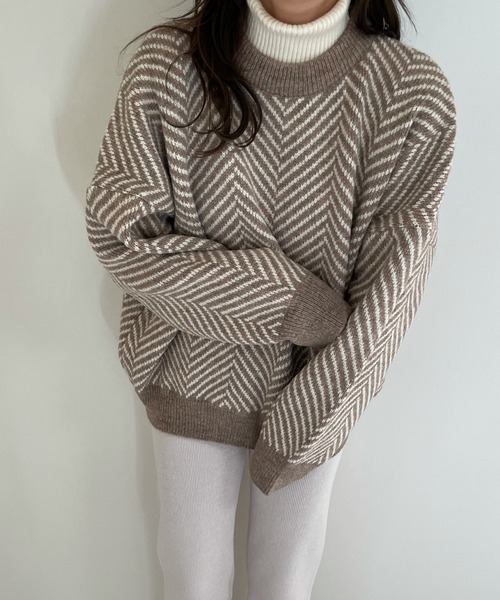 LE MORE（リモア）の「ヘリンボーンニット（ニット/セーター・レディース・ブラック/ベージュ・FREE）」の4枚目の写真
