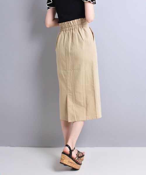 MAJESTIC LEGON（マジェスティックレゴン）の「スリムIラインスカート（スカート・レディース・ベージュ/カーキオリーブ/アイボリー・SMALL/MEDIUM）」の8枚目の写真