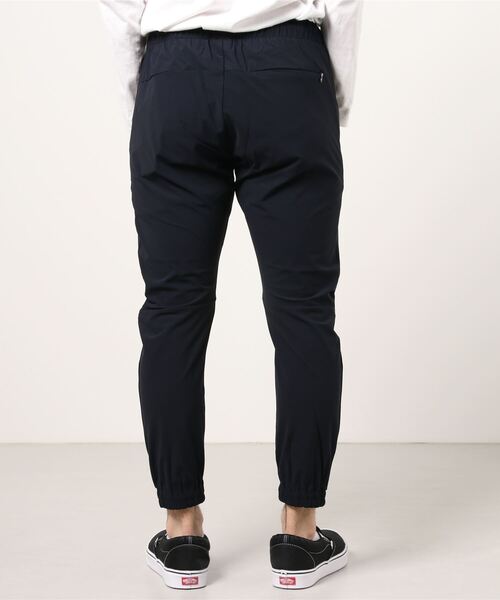 LONSDALE（ロンズデール）の「LONSDALE 接触冷感 吸汗速乾 UVカット ストレッチ ナイロンニット トラックパンツ ジョガーパンツ（その他パンツ・メンズ・ブラック/ベージュ/ネイビー・L/M/LL）」の17枚目の写真