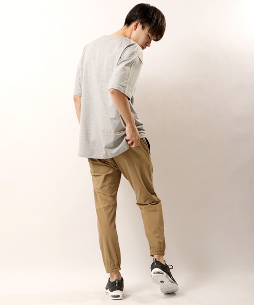 LONSDALE（ロンズデール）の「LONSDALE 接触冷感 吸汗速乾 UVカット ストレッチ ナイロンニット トラックパンツ ジョガーパンツ（その他パンツ・メンズ・ブラック/ベージュ/ネイビー・L/M/LL）」の11枚目の写真