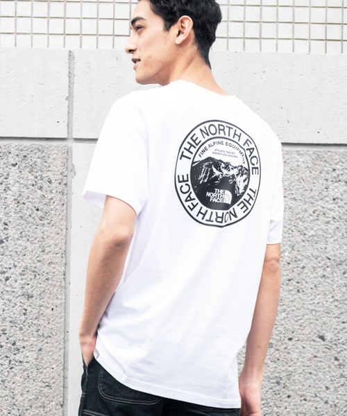THE NORTH FACE(ザノースフェイス)の「THE NORTH FACE バイナーグラフィックTシャツ(Tシャツ/カットソー・メンズ・ホワイト/ブラック/ヘザーグレー/ホワイト系その他/ブラック系その他/ブルー系その他/ブラック系その他2/ホワイト系その他2/ピンク系その他/グリーン系その他2/グリーン系その他/ホワイト系その他3/ブルー系その他2/ブラック系その他3/グリーン系その他3/ホワイト系その他4/パープル/グリーン系その他4/ホワイト系その他5/ブラック系その他4/ベージュ系その他/ブルー系その他4/ブルー系その他3/グリーン系その他5/ブラック系その他5/ブラック系その他6/ホワイト系その他6/ブルー/ブルー系その他6/ブルー系その他5/グリーン系その他6/ホワイト系その他7・SMALL/MEDIUM/LARGE/X-LARGE/X-SMALL)」の3枚目の写真