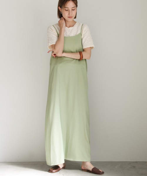 select MOCA(セレクトモカ)の「2021 SS スムースサテンリラックスキャミワンピース(ワンピース・レディース・ミント/パープル/ピンク・FREE)」の11枚目の写真