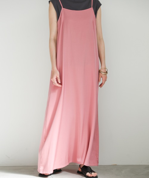 select MOCA(セレクトモカ)の「2021 SS スムースサテンリラックスキャミワンピース(ワンピース・レディース・ミント/パープル/ピンク・FREE)」の15枚目の写真