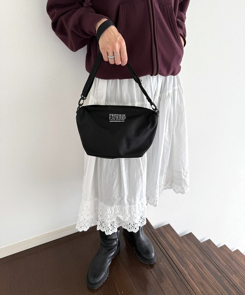 FREDRIK PACKERS（フレドリックパッカーズ）の「【FREDRIK PACKERS】1000D FAM SHOULDER M ミニショルダーサコッシュ（ショルダーバッグ・レディース・ブラック/ベージュ/オリーブ/レオパード・FREE）」の7枚目の写真