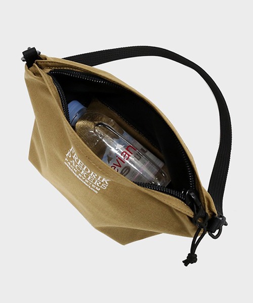 FREDRIK PACKERS（フレドリックパッカーズ）の「【FREDRIK PACKERS】1000D FAM SHOULDER M ミニショルダーサコッシュ（ショルダーバッグ・レディース・ブラック/ベージュ/オリーブ/レオパード・FREE）」の20枚目の写真