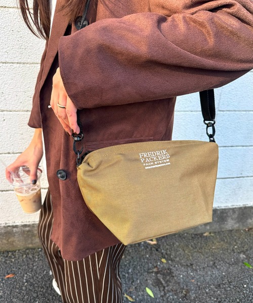 FREDRIK PACKERS（フレドリックパッカーズ）の「【FREDRIK PACKERS】1000D FAM SHOULDER M ミニショルダーサコッシュ（ショルダーバッグ・レディース・ブラック/ベージュ/オリーブ/レオパード・FREE）」の11枚目の写真