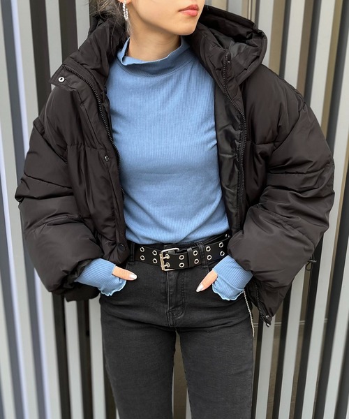 RASVOA(ラスボア)の「【WEB限定】フードボリュームフェイクダウン(ダウンジャケット/コート・レディース・ブラック/アイボリー・FREE)」の12枚目の写真