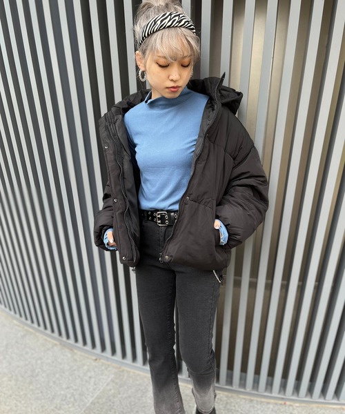 RASVOA(ラスボア)の「【WEB限定】フードボリュームフェイクダウン(ダウンジャケット/コート・レディース・ブラック/アイボリー・FREE)」の10枚目の写真