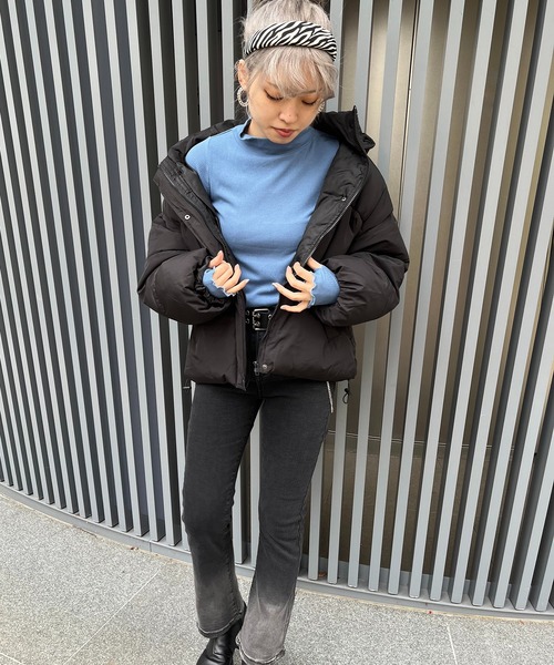 RASVOA(ラスボア)の「【WEB限定】フードボリュームフェイクダウン(ダウンジャケット/コート・レディース・ブラック/アイボリー・FREE)」の14枚目の写真