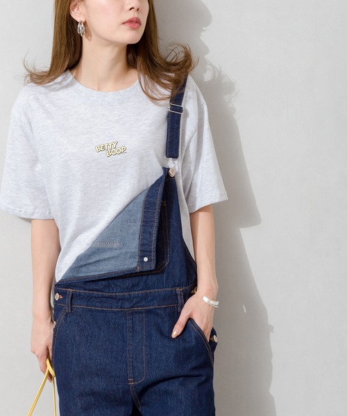 SpRay（スプレイ）の「ＢＥＴＴＹ　ＢＡＣＫプリント　ＢＩＧ　Tシャツ（Tシャツ/カットソー・レディース・ブラック/スミクロ/ライトグレー/オフホワイト・FREE）」の10枚目の写真