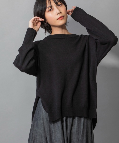 Munich（ミューニック）の「メリノウールサイドスリットプルオーバー（ニット/セーター・レディース・ブラック/ベージュ/ピンク/アイボリー・FREE）」の3枚目の写真