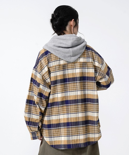 KRIFF MAYER Lady's Collection（クリフメイヤーレディースコレクション）の「ヘビーネルチェックシャツJK（シャツ/ブラウス・レディース・ベージュ/レッド/カラフル/ブラウン・LARGE/MEDIUM）」の8枚目の写真