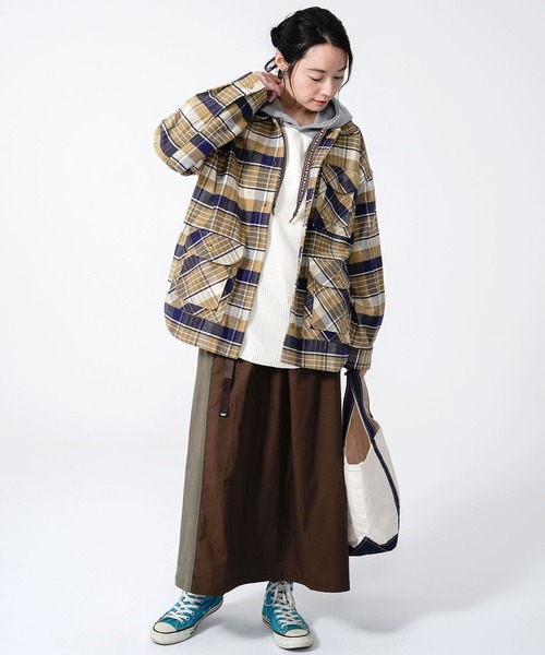 KRIFF MAYER Lady's Collection（クリフメイヤーレディースコレクション）の「ヘビーネルチェックシャツJK（シャツ/ブラウス・レディース・ベージュ/レッド/カラフル/ブラウン・LARGE/MEDIUM）」の9枚目の写真