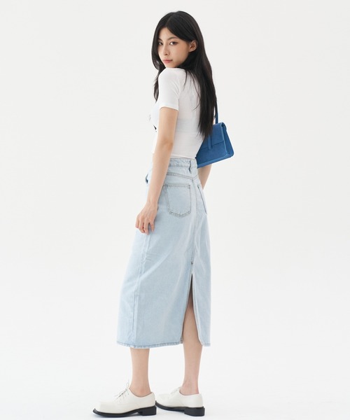 FEKETE（フェケテ）の「FEKETE LONG TIGHT DENIM SKIRT（デニムスカート・レディース・ブルー/ブラック/ライトブルー/ダークブルー・MEDIUM/SMALL）」の21枚目の写真