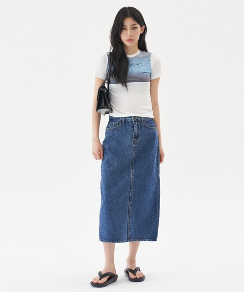 FEKETE（フェケテ）の「FEKETE LONG TIGHT DENIM SKIRT（デニムスカート・レディース・ブルー/ブラック/ライトブルー/ダークブルー・MEDIUM/SMALL）」の16枚目の写真